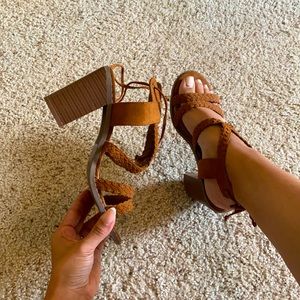 JustFab Chunky Wedge- Cognac colored. Size 6